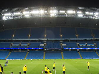 WATCH: Fans clash in Mancheste...